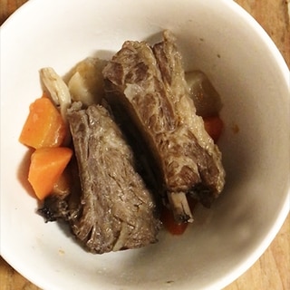 豚スペアリブと根菜の煮物